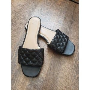 A New Day Womens 8.5 Black Quilted Slides